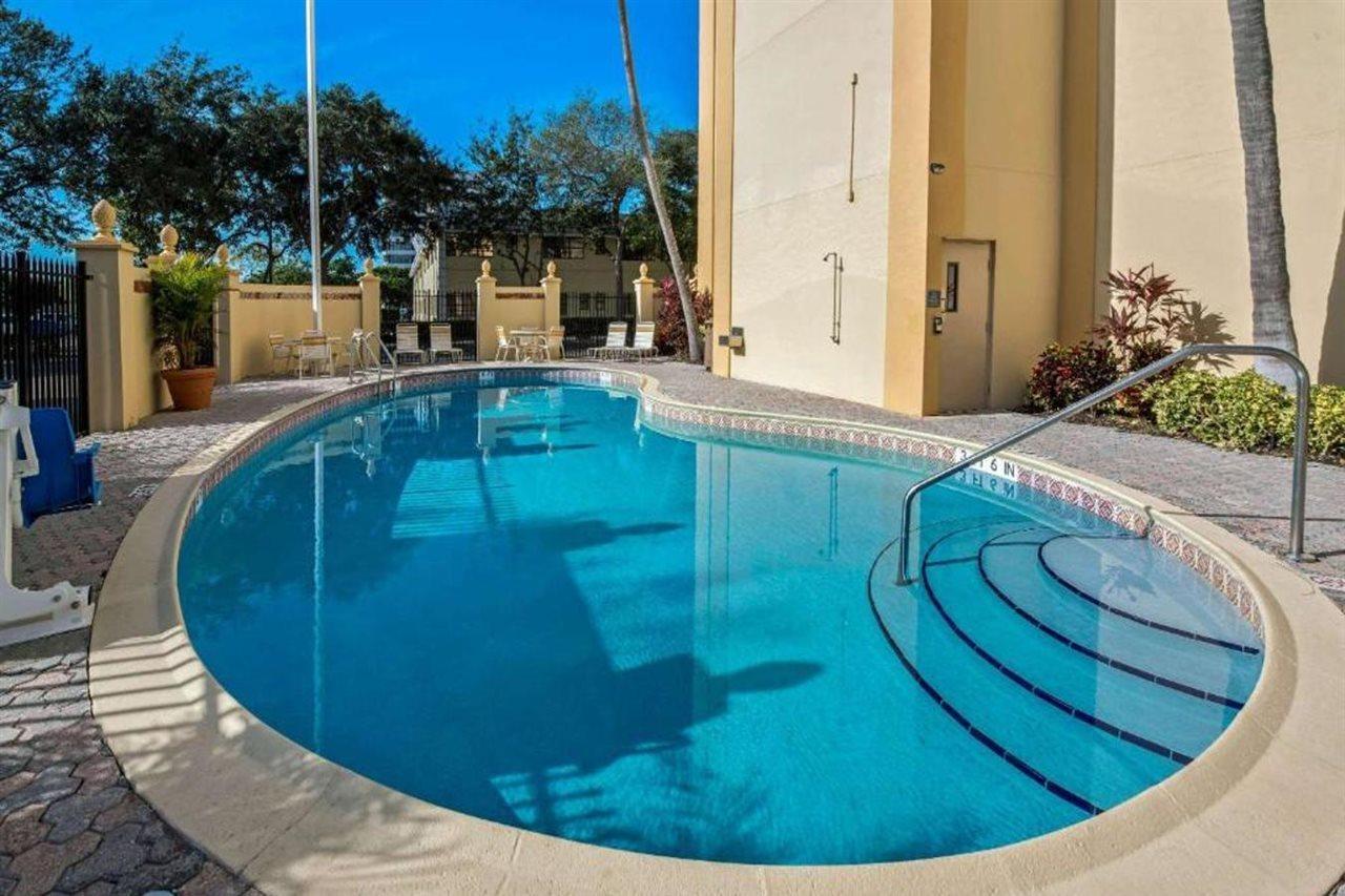 La Quinta By Wyndham West Palm Beach Airport Eksteriør bilde